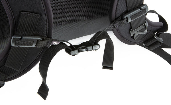 Close shot of the Original Shadow Guide 31's sternum strap.